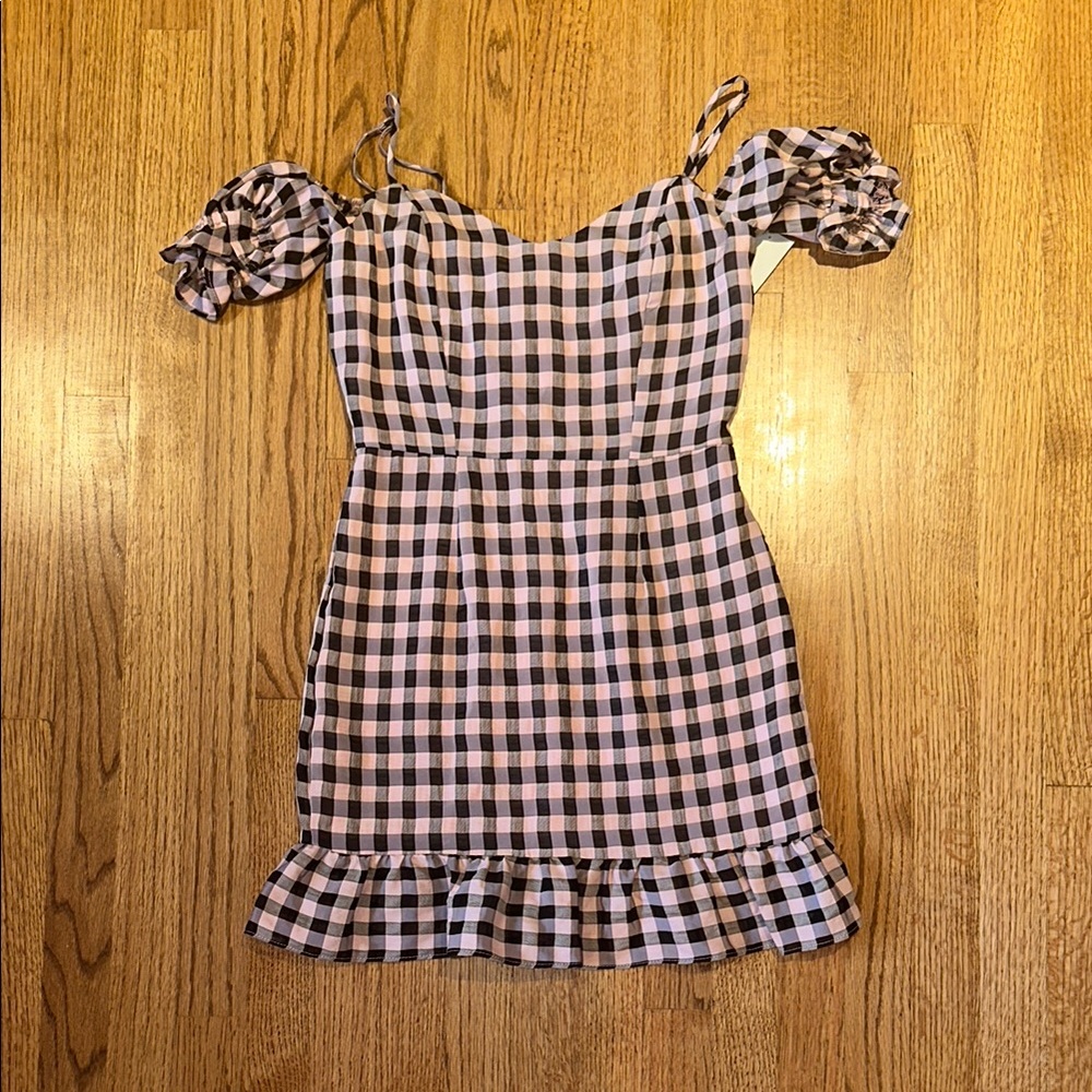 Cosmopolitan Pink and Black Off-Shoulder Dress